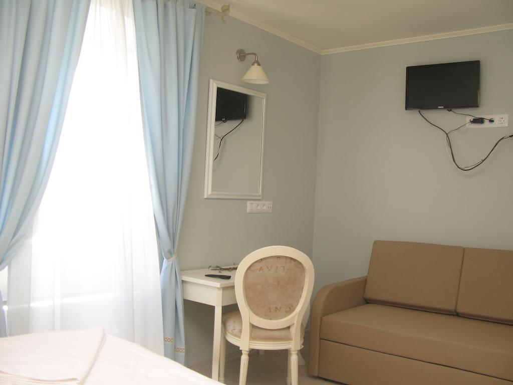 Hotel Villa Elisabeth - Veli Losinj Health Resort Rom bilde